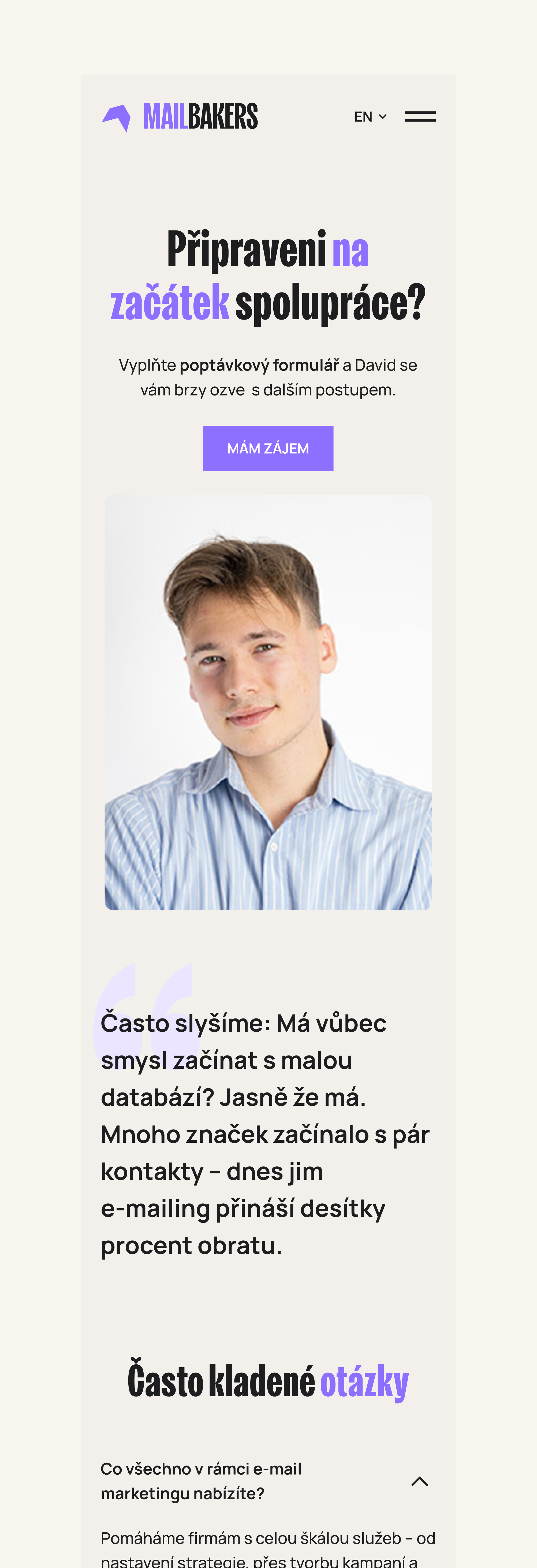Webová stránka Mailbakers ukazuje formulář pro zájem o spolupráci s úvodním textem o začátku e-mail marketingu a rychlém růstu pomocí malých databází.